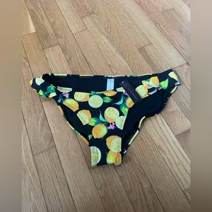 Women’s No Boundaries Bikini Bottoms Size Large